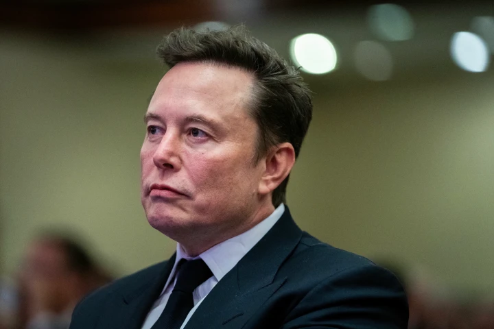 Elon Musk bricht erneut Versprechen – doch kein Visionär?